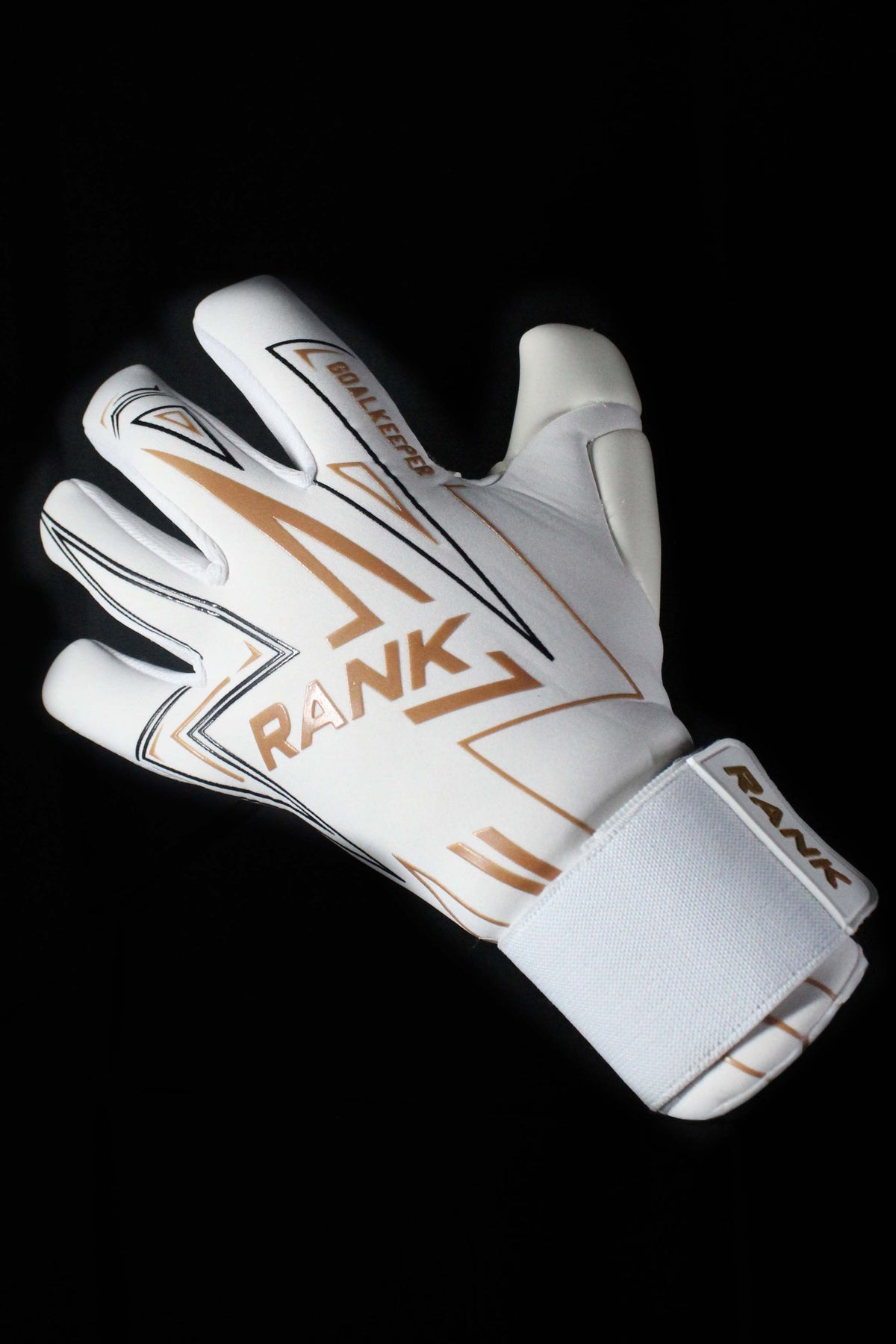 RANK Goalkeeping NOVA goalkeeper glove, side view of fit – www.rankgoalkeeping.com