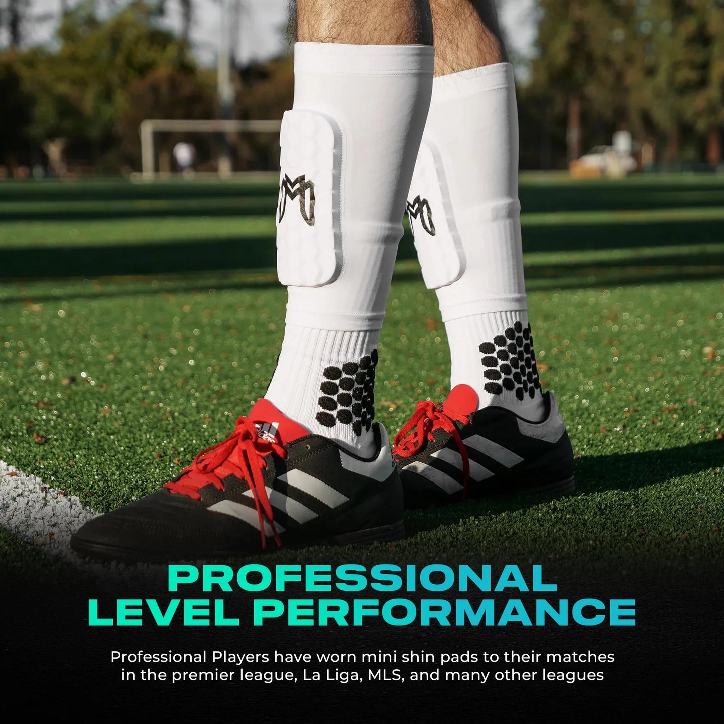 MEDICAPTAIN Mini Shin Pad Sleeves With Built In Shin Guards