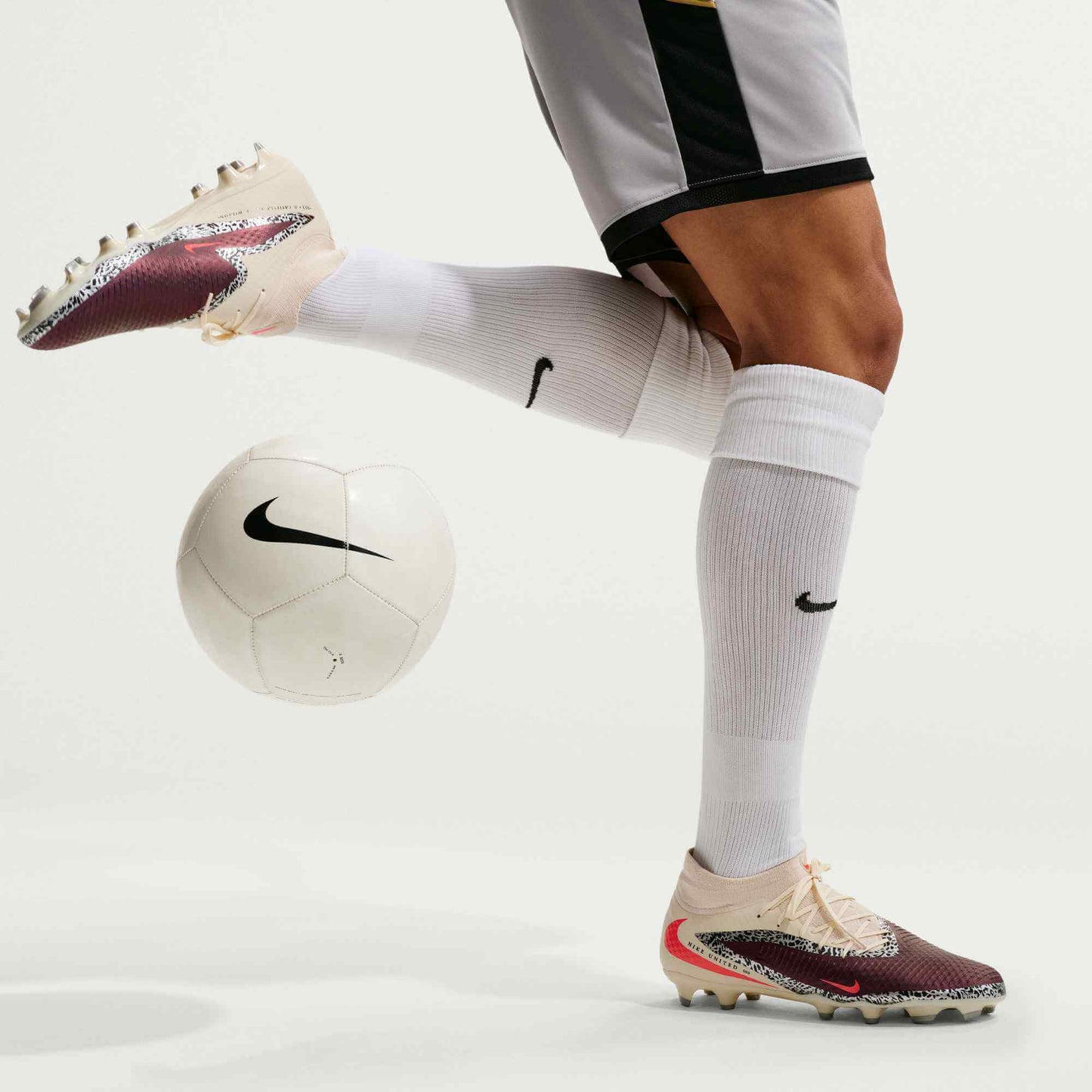 Nike Phantom 6 High Academy NU3 Firm/Multi Ground Soccer Cleats - United NU3 Pack (SU26)